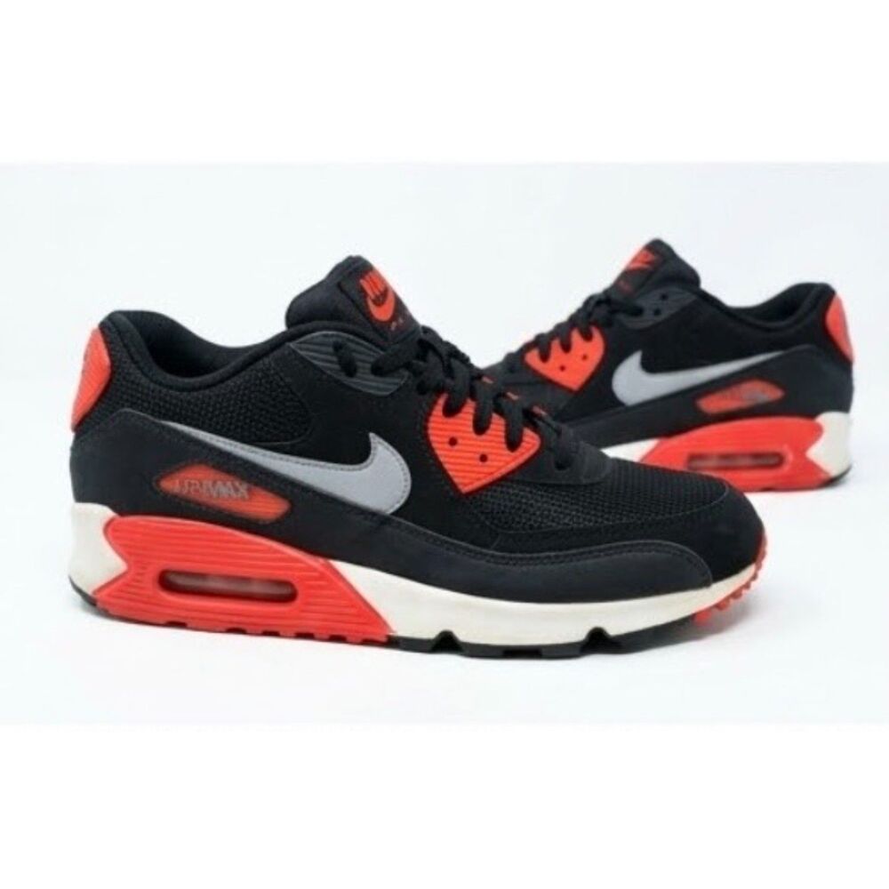 Nike Air Max 90 Essential Black Infrared 537384-006 Mens Size 9.5 Sneakers 2013